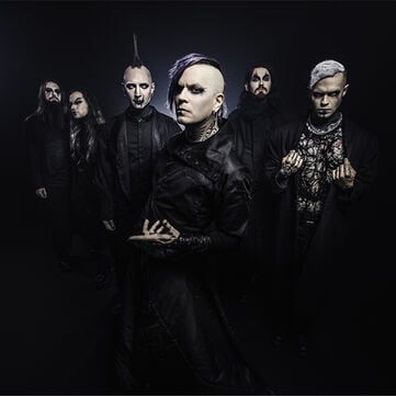 Merch fitting with Chris Harms! / Treat yourself to new merch for your tour outfit! / Shop now!