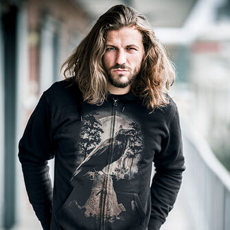 Jumpers & Hoodies / Discover now!