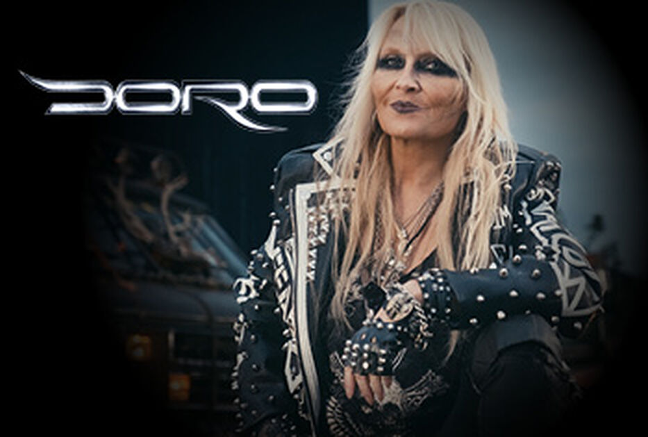 Autogrammstunde mit Doro Pesch in Dortmund