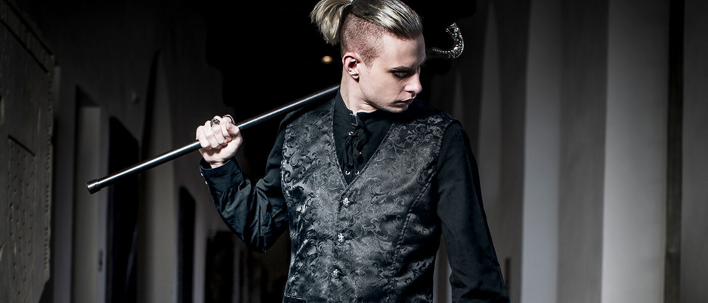 Lifestyle / The lifestyle for your wardrobe!