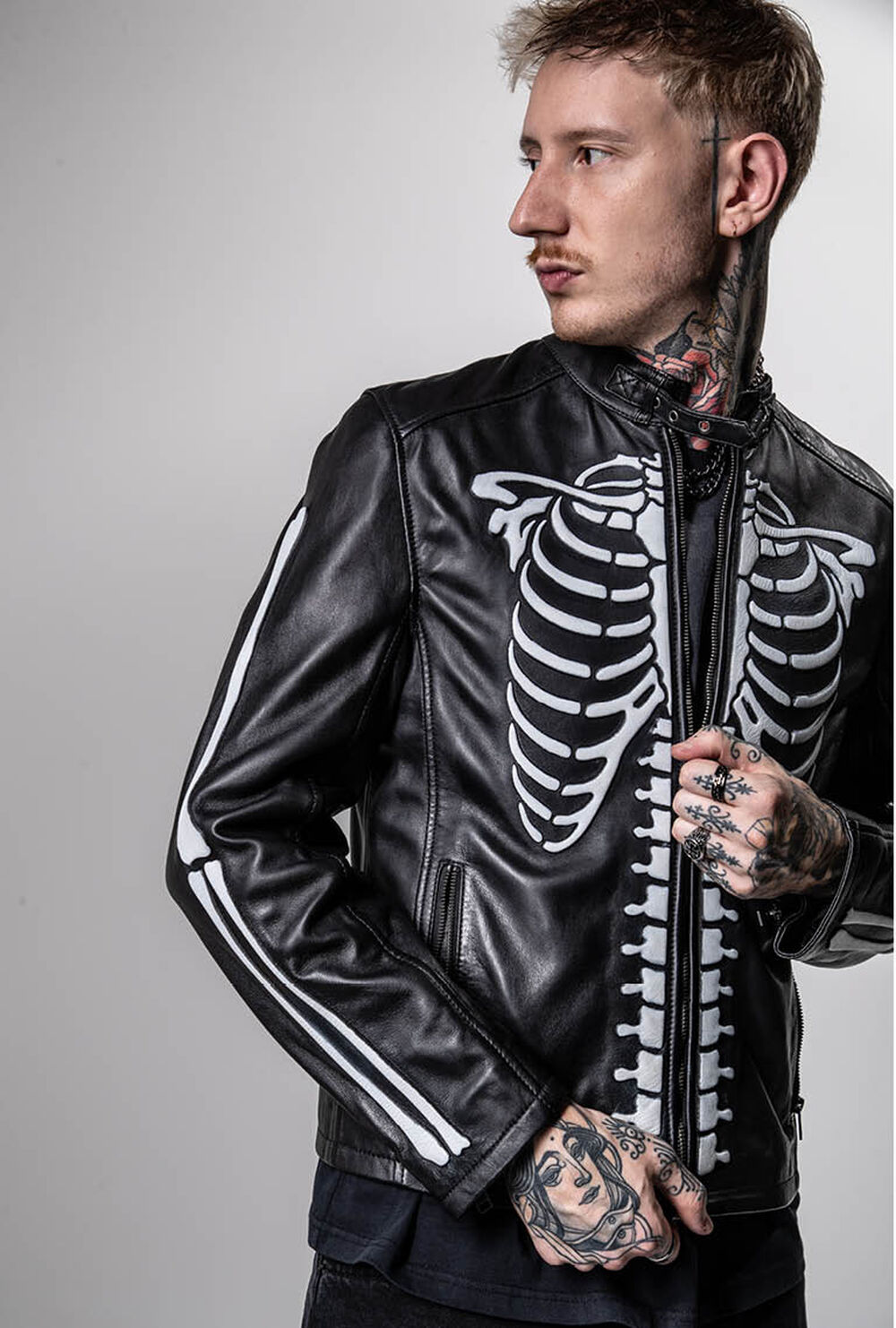 Outfit Black Premium